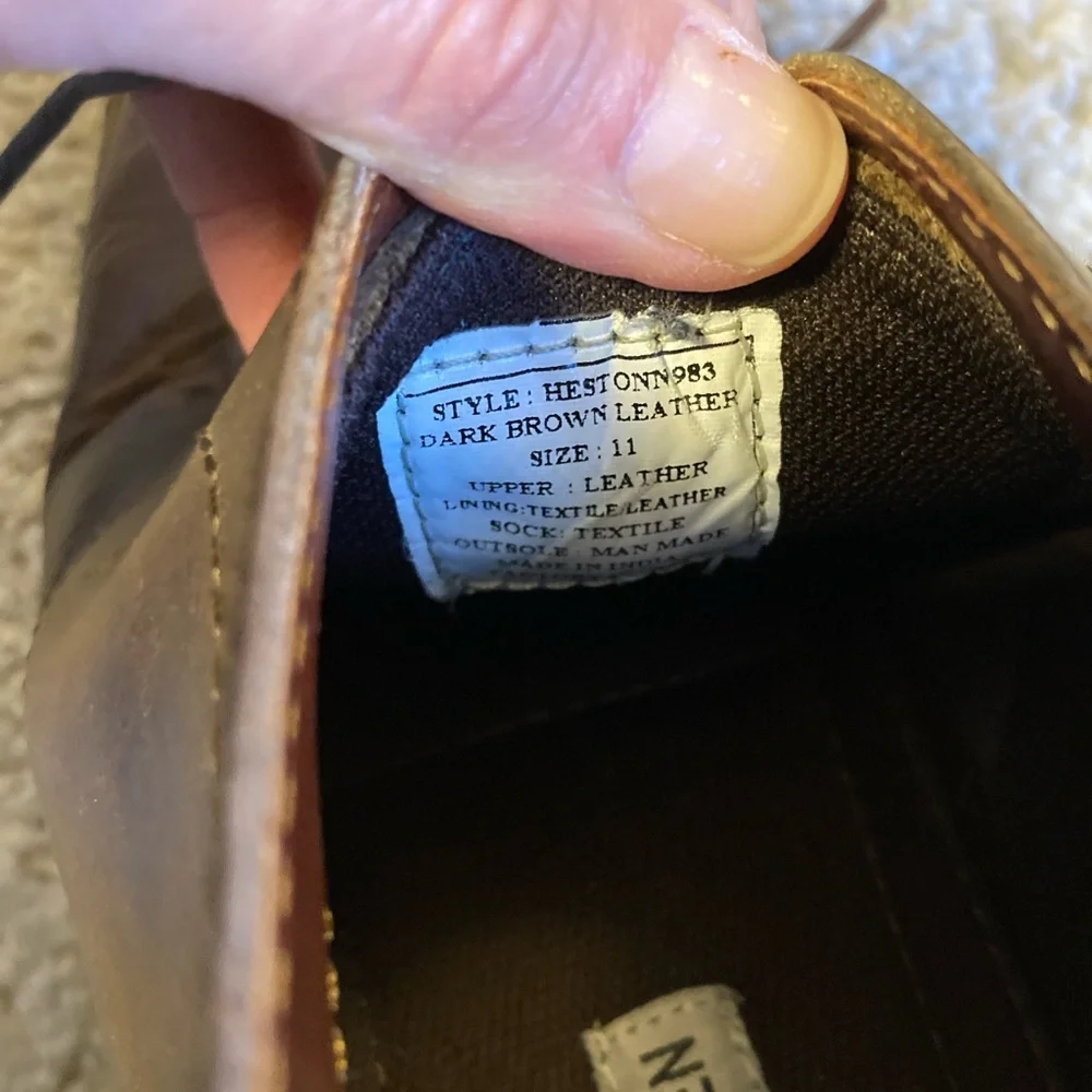 Steve Madden Men’s Dark Brown Leather Hestonn Lace Up Chukka Boot